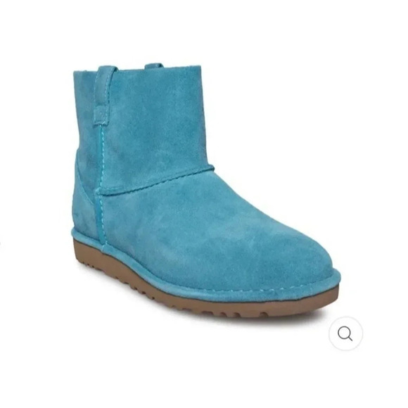 Ugg Classic Boots Women’s 6 Unlined Mini Storm Blue - Picture 1 of 9